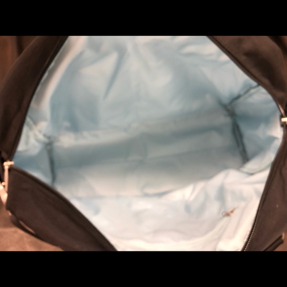 Baggallini black & cheetah duffel NWOT - Picture 4 of 4